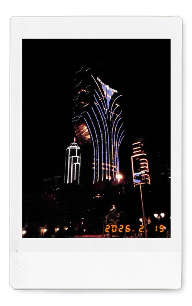 Instax4